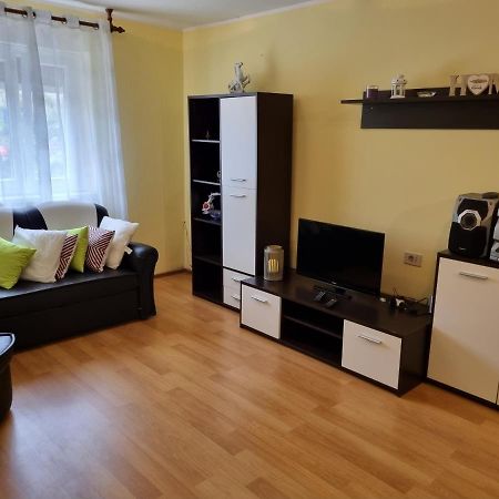 Apartment Sanja Pazin Ngoại thất bức ảnh