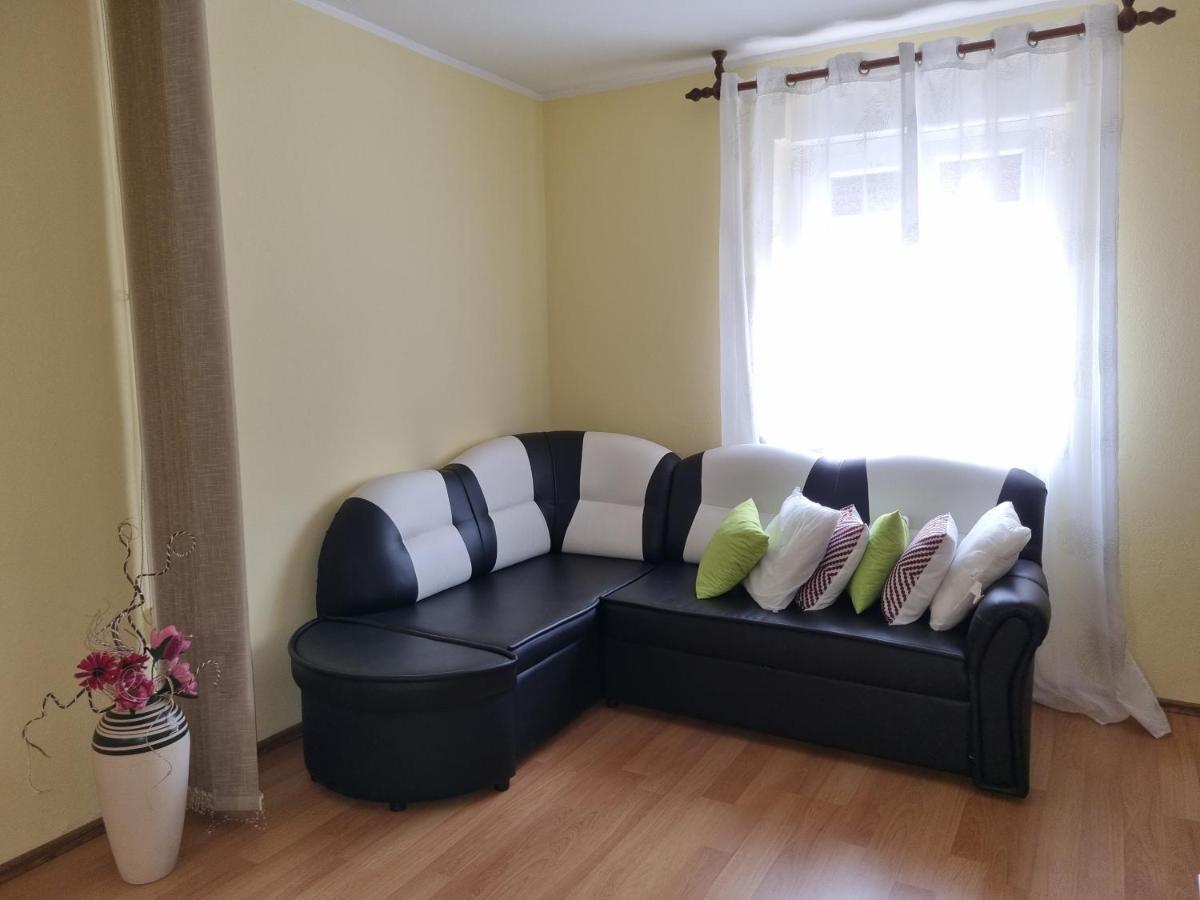 Apartment Sanja Pazin Ngoại thất bức ảnh